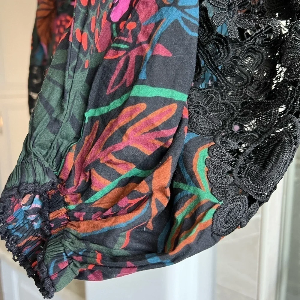 FARM RIO Frutis Dream Balloon-Sleeve Blouse - Picture 8 of 15
